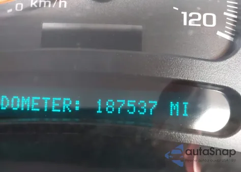 2005 GMC Sierra 1500 from USA, damaged, VIN 1GTEC14X05Z228660